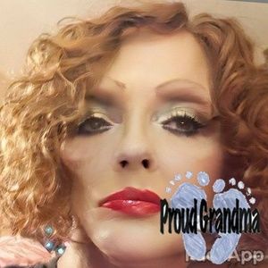 Meet your Posher, Phyllis